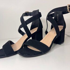 TOP Moda DELIA-6 Womens Criss Cross Ankle Strap Chunky Heels Tan Size 7.5